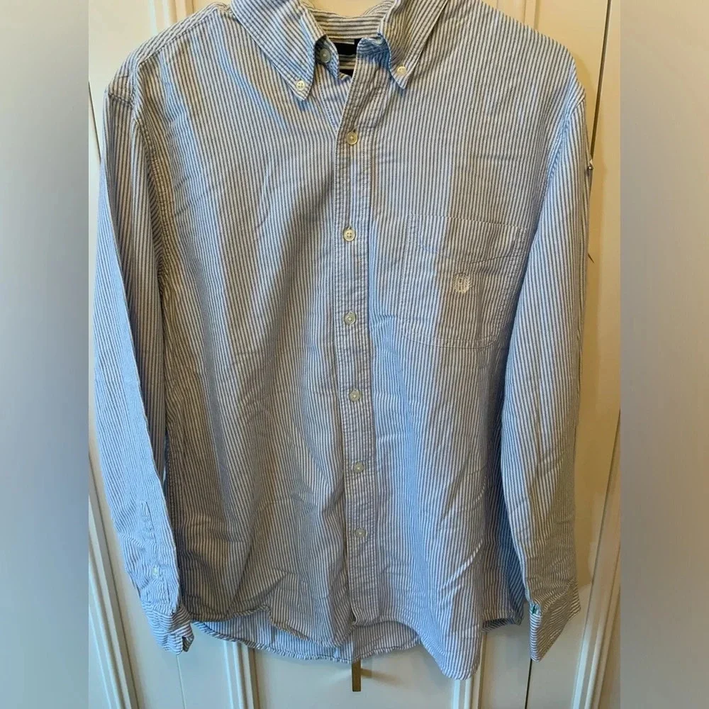 Chaps Men Blue & White Striped Button Down Size‎ Medium